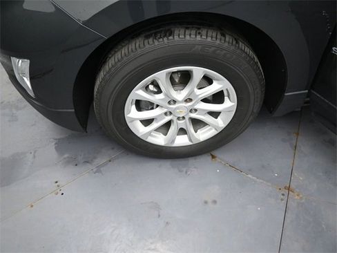 Used 2018 Chevrolet Equinox LT w/ Sun & Infotainment Package image 36