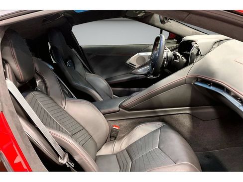 Used 2024 Chevrolet Corvette Stingray Premium Cpe w/ Z51 Performance Package RWD image 41