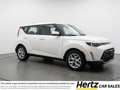 Used 2025 Kia Soul LX w/ LX Technology Package