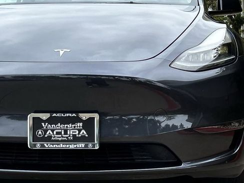 Used 2024 Tesla Model Y Long Range AWD/4WD image 9