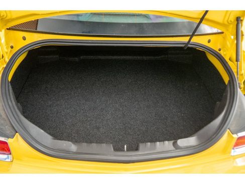 Used 2010 Chevrolet Camaro SS RWD image 24