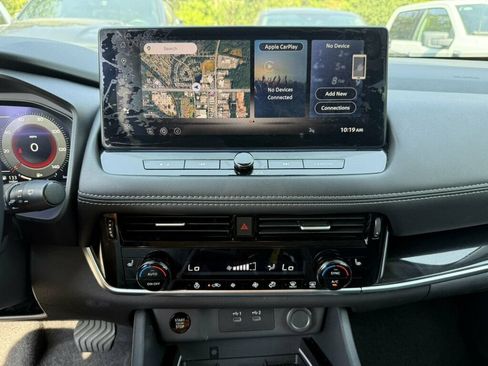 Used 2026 Nissan Rogue SL FWD image 6