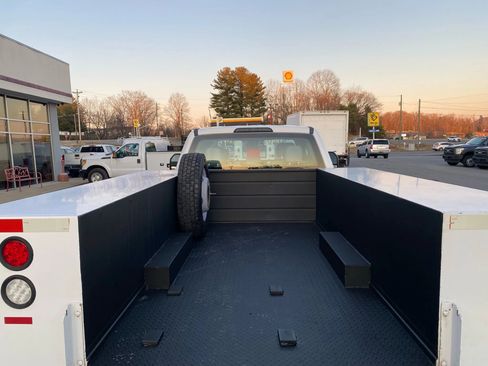 Used 2017 Ford F450 XL image 34