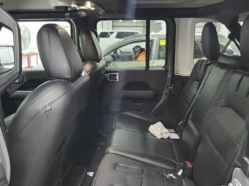 Used 2023 Jeep Wrangler Unlimited Sahara w/ Cold Weather Group image 14