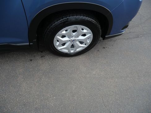 Used 2024 Subaru Forester image 34