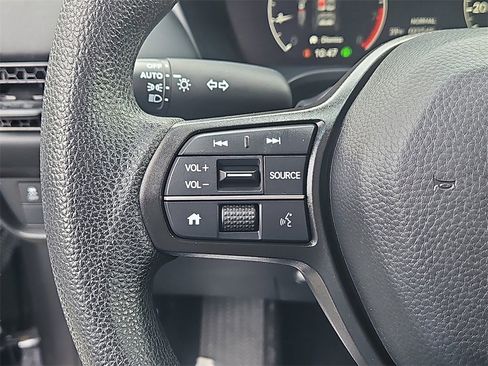 Certified 2024 Honda HR-V LX image 19