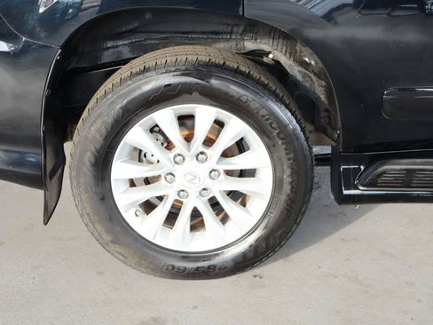 Used 2019 Lexus GX 460 Premium AWD/4WD image 5