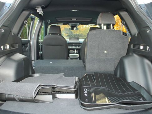Certified 2025 Honda CR-V Sport image 31