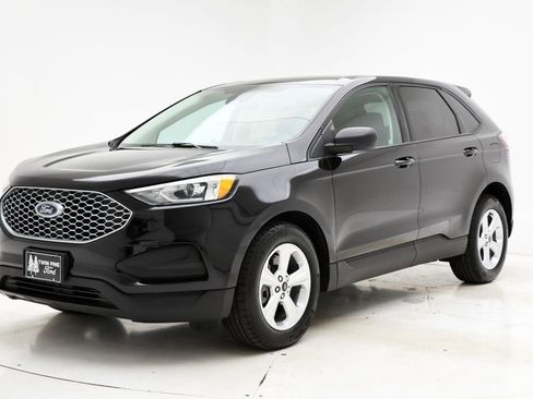Used 2023 Ford Edge SE AWD/4WD image 2