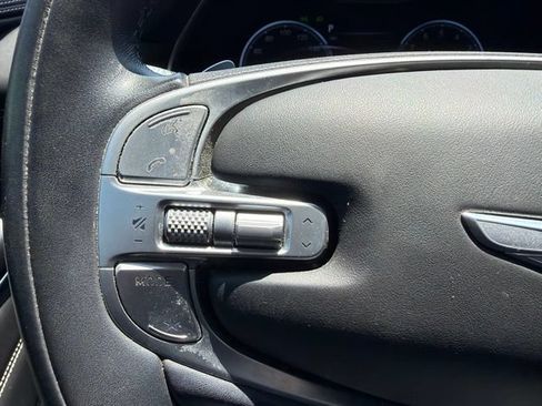 Used 2023 Genesis GV80 3.5T AWD/4WD image 11