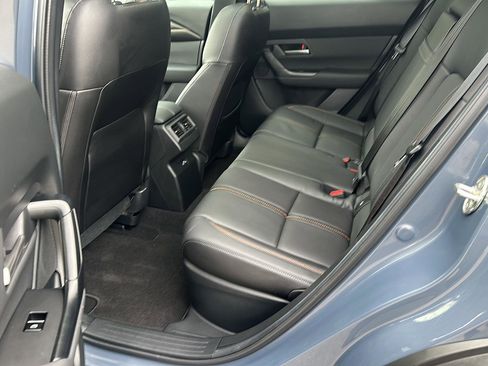 Used 2025 MAZDA CX-50 AWD 2.5 Hybrid w/ Premium Pkg image 9