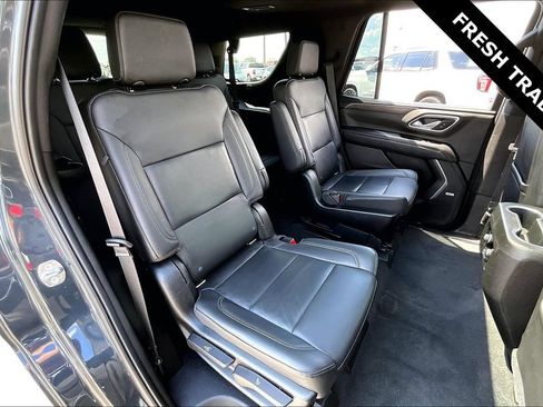 Used 2021 Chevrolet Tahoe Z71 w/ Z71 Signature Package AWD/4WD image 24