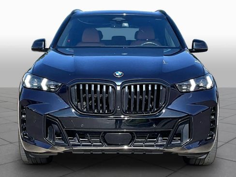 Used 2025 BMW X5 sDrive40i w/ M Sport Package RWD image 4