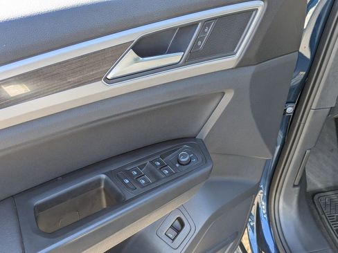 Used 2019 Volkswagen Atlas SEL AWD/4WD image 11