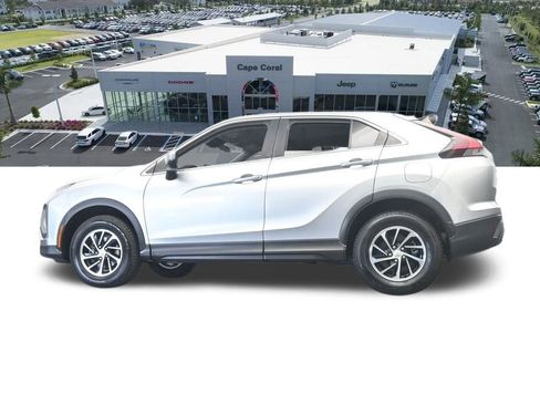 Used 2023 Mitsubishi Eclipse Cross ES image 50