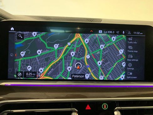 Used 2022 BMW X5 xDrive40i w/ Premium Package image 25