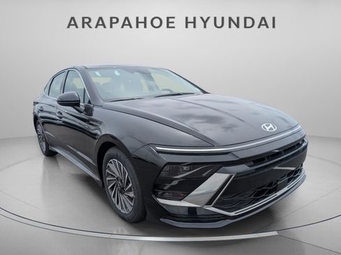 Used 2025 Hyundai Sonata SEL FWD image 7