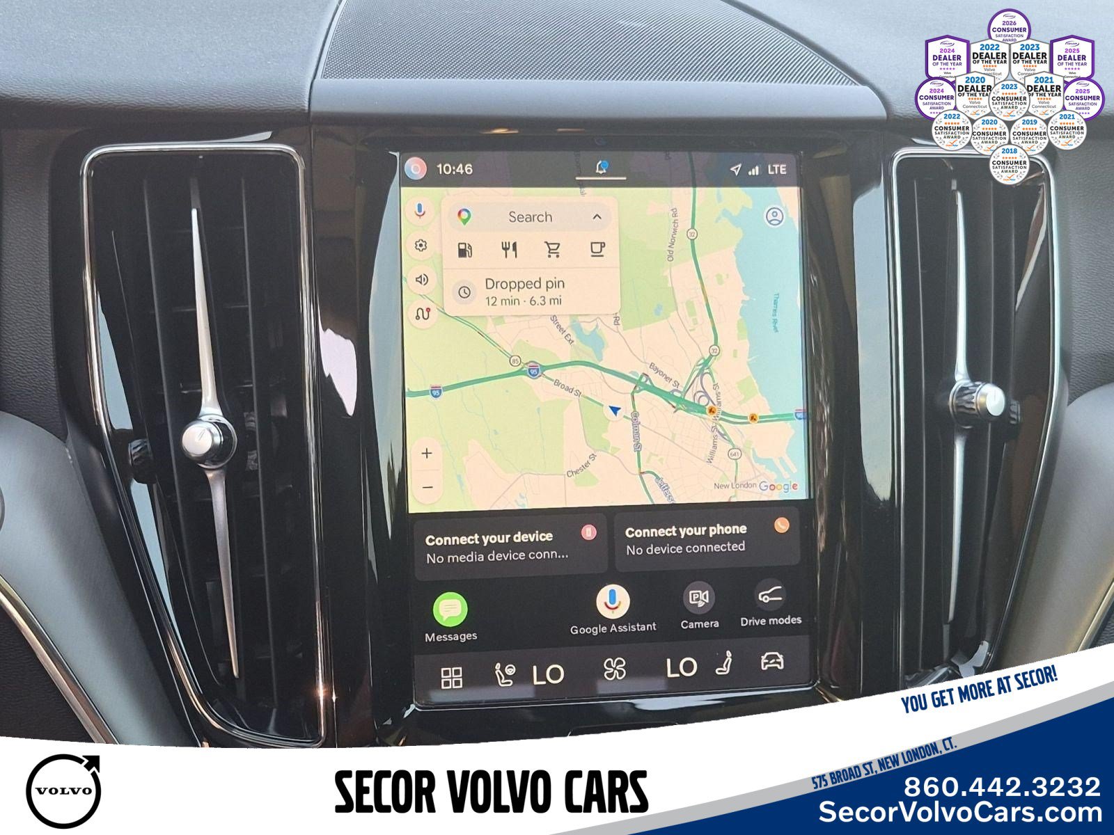 Used 2024 Volvo XC60 B5 Core w/ Protection Package Premier AWD/4WD image 13