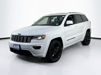 Used 2022 Jeep Grand Cherokee Laredo X AWD/4WD video 1