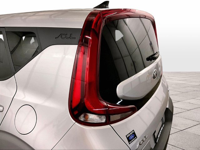 Used 2020 Kia Soul S FWD image 27