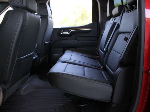 Certified 2024 GMC Sierra 1500 Denali image 32