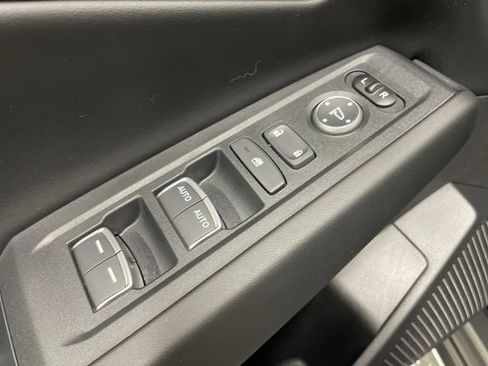 Used 2025 Honda Accord SE image 13