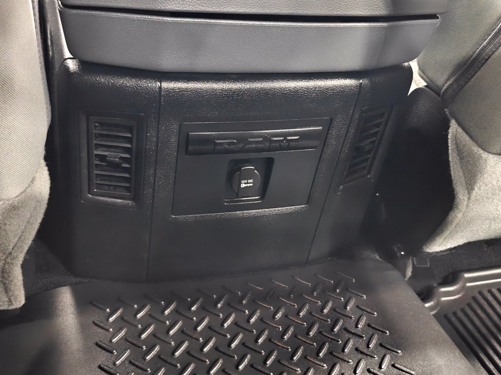 Used 2016 RAM 1500 Big Horn AWD/4WD image 33