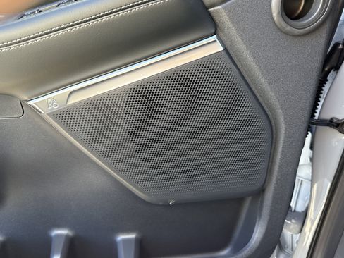 New 2026 Ford Expedition Max Platinum image 17