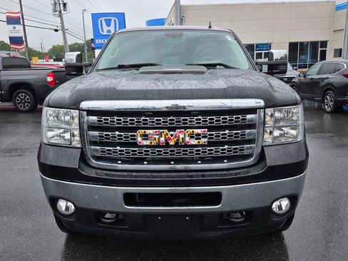 Used 2013 GMC Sierra 2500 SLE w/ HD SLE Premium Package AWD/4WD image 2