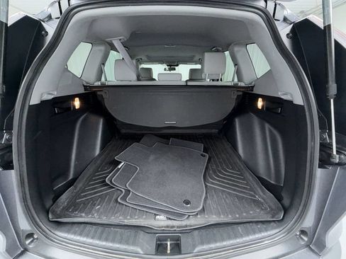 Used 2017 Honda CR-V EX image 19