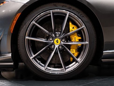 Certified 2022 Ferrari 812 GTS Base image 13