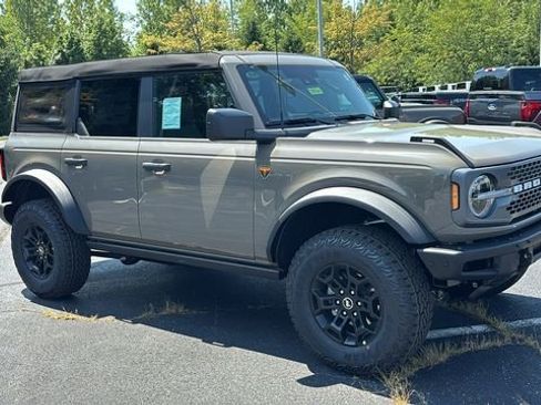 New 2026 Ford Bronco Badlands AWD/4WD image 27