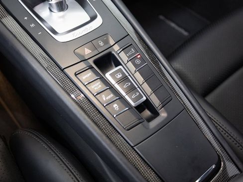 Certified 2014 Porsche 911 Turbo S image 16