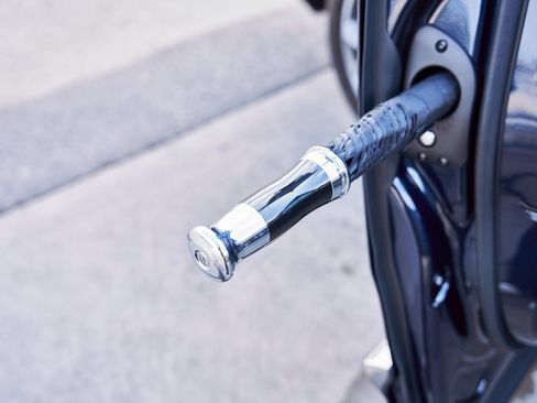 Used 2022 Rolls-Royce Cullinan w/ Cullinan Package image 50