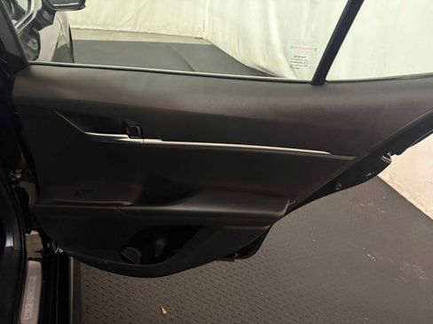 Certified 2023 Toyota Camry SE image 27