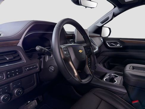 Used 2023 Chevrolet Tahoe High Country image 10