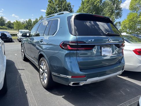 Used 2026 BMW X7 xDrive40i AWD/4WD image 16