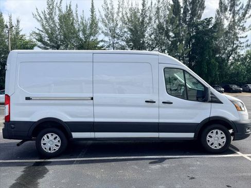 Used 2020 Ford Transit 250 Medium Roof w/ Load Area Protection Package RWD image 8