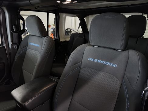 Used 2022 Jeep Wrangler Unlimited Rubicon 4xe w/ Cold Weather Group image 17