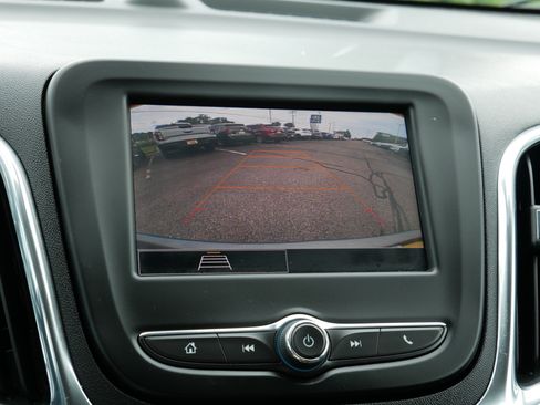Used 2023 Chevrolet Equinox LT AWD/4WD image 27