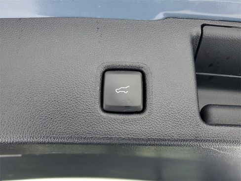 Used 2024 Ford Escape Base image 33