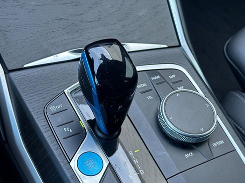 Used 2023 BMW i4 eDrive35 image 27