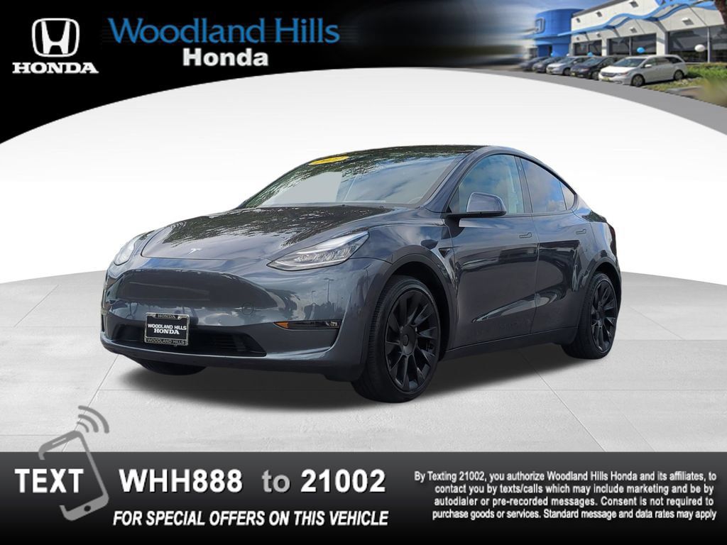 Used 2022 Tesla Model Y Long Range AWD/4WD image 1