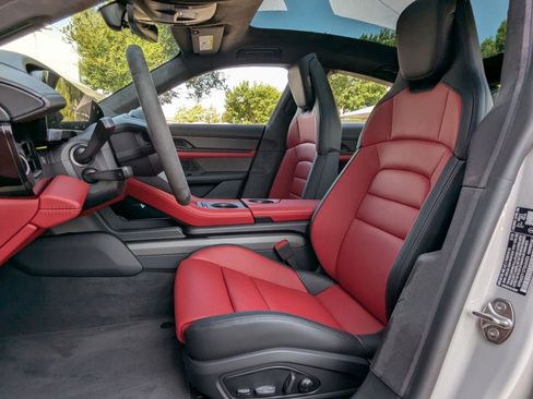 New 2026 Porsche Taycan GTS image 5