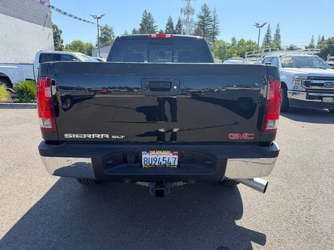 Used 2009 GMC Sierra 2500 SLT w/ SLT Convenience Package AWD/4WD image 8