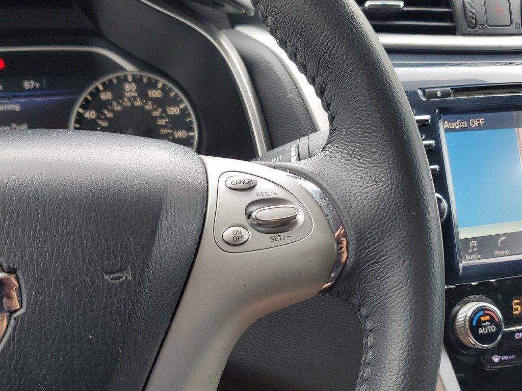 Used 2017 Nissan Murano SV FWD image 27