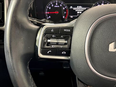 Used 2023 Kia Sorento S AWD/4WD image 11