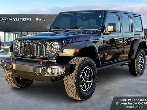 Used 2025 Jeep Wrangler Unlimited Rubicon w/ Technology Group image 1