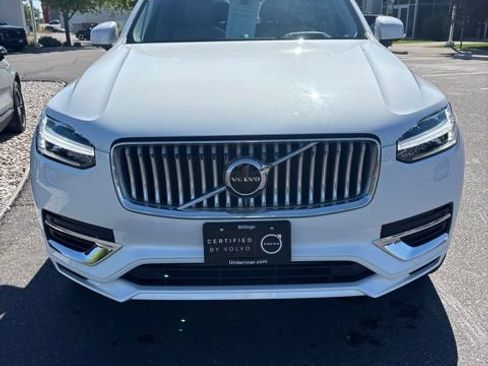 Used 2024 Volvo XC90 T8 Ultimate w/ Lounge Package AWD/4WD image 9