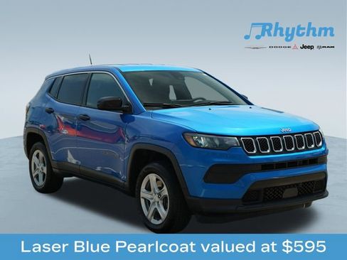 Used 2023 Jeep Compass Sport AWD/4WD image 1